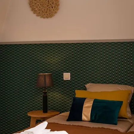 Hostcare - Le Jardin De La Paix - Centre Sarlat-la-Canéda